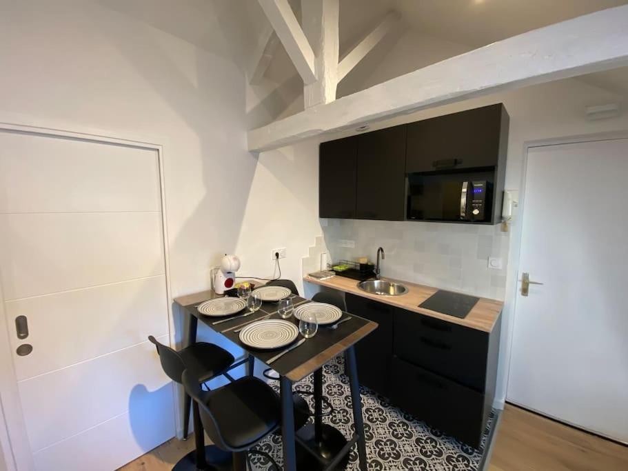 Appartement - Le Cocon Remois Ρενς Εξωτερικό φωτογραφία
